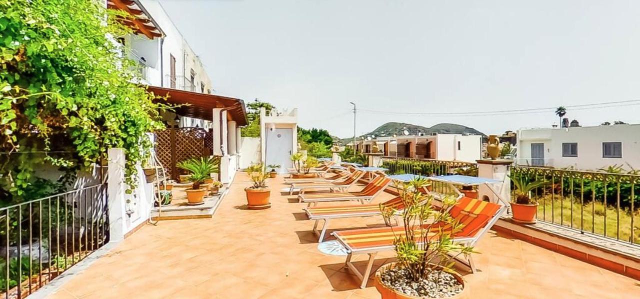 Casa Vacanza Artemis Lipari  Exterior photo